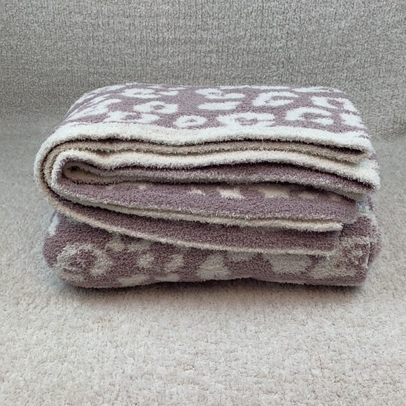 Barefoot Dreams In the Wild Throw Blanket Faded Rose/Cream - Picture 4 of 5